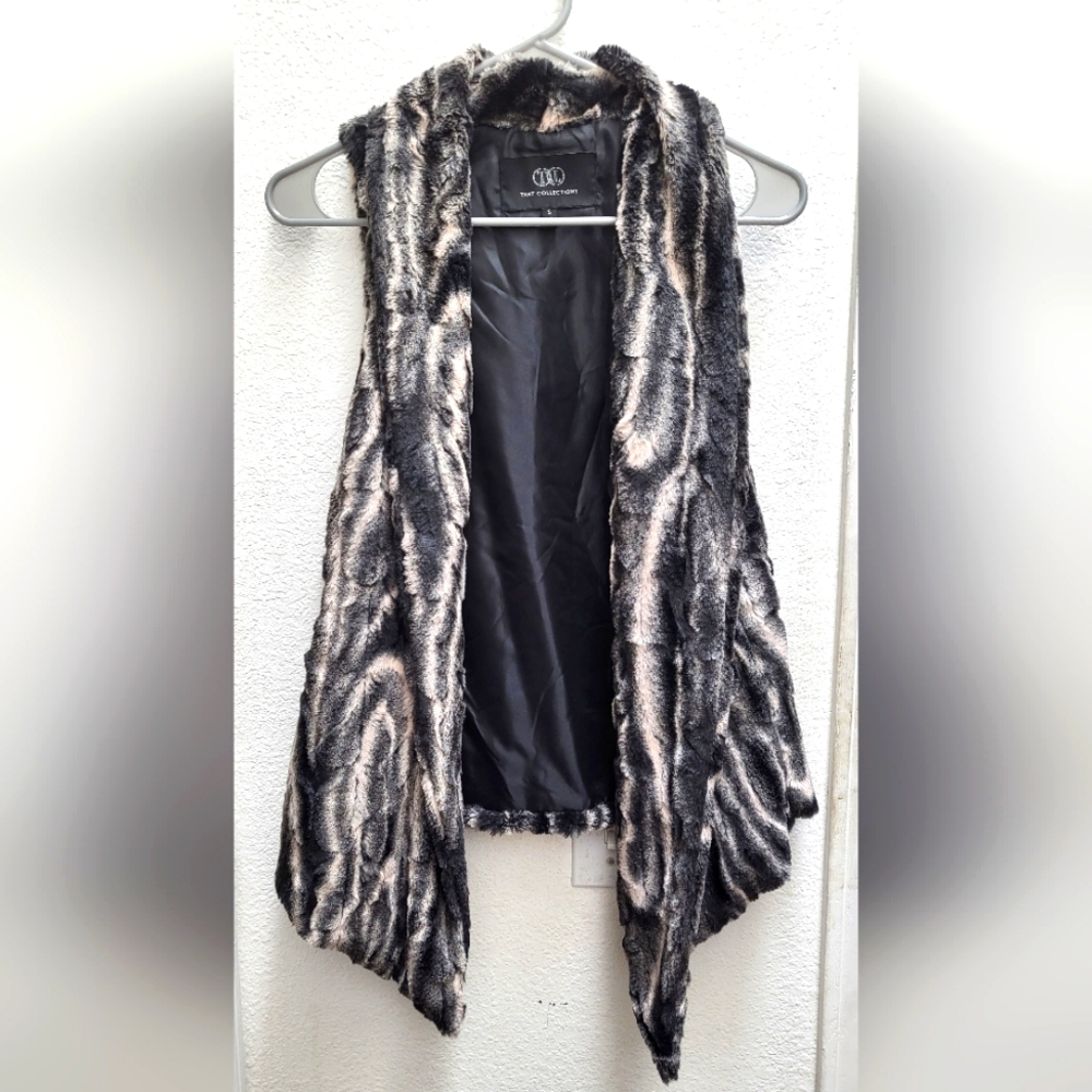 Tart Collections faux fur vest